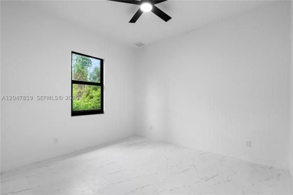 12086 Chamberlain Blvd, Port Charlotte, Florida 33953, image 3