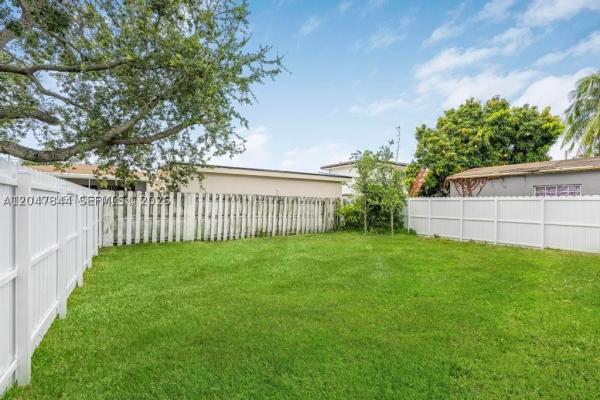 2419 NW 97th St, Unincorporated Dade County, Florida 33147, image 1