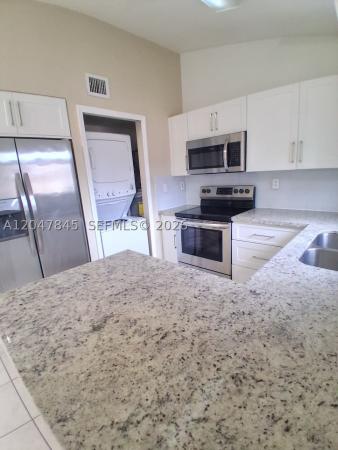 17318 NW 74th Ave #202, Hialeah, Florida 33015, image 1