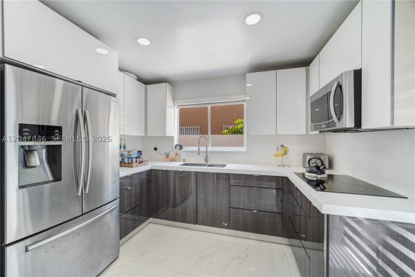 8668 NW 2nd Ter, Unincorporated Dade County, Florida 33126, image 3