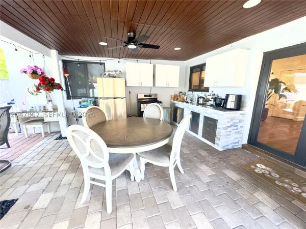 17833 SW 155th Ct, Unincorporated Dade County, Florida 33187, image 2