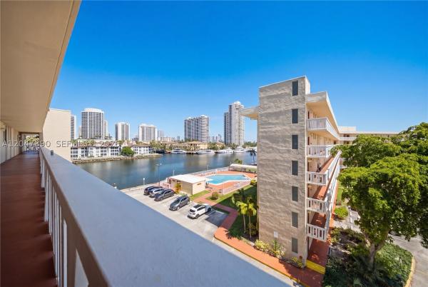 Point East, 2999 Point East Dr #C-507, Aventura, Florida 33160, image 3