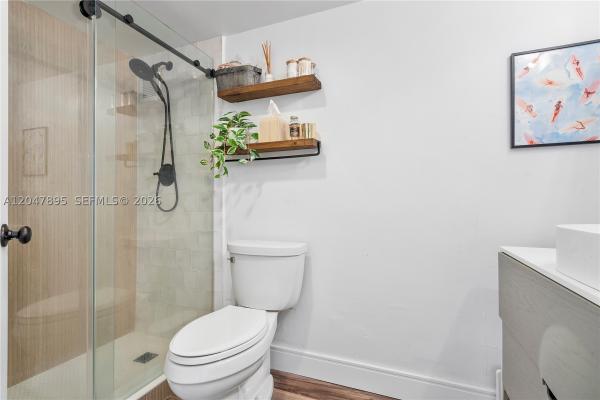 Venetia, 555 NE 15th St #518, Miami, Florida 33132, image 3