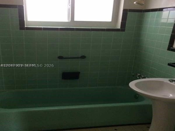 5819 NW 37th St, Virginia Gardens, Florida 33166, image 3