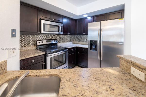 Coral Key, 3480 Pinewalk Dr N #116, Margate, Florida 33063, image 1