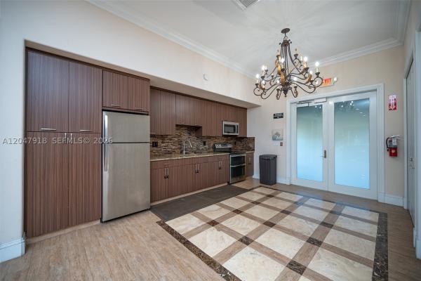Venetian Park East, 807 NE 27th Ave, Hallandale Beach, Florida 33009, image 3