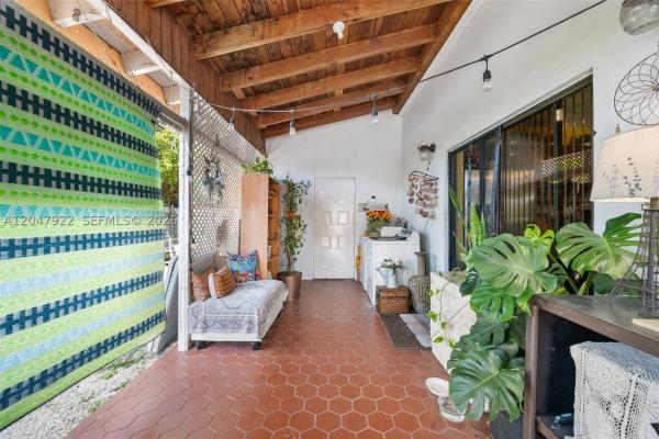 5800 SW 20th St, Unincorporated Dade County, Florida 33155, image 3