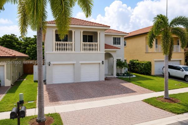 Cristys Homestead, 1351 NE 41st Pl, Homestead, Florida 33033, image 3
