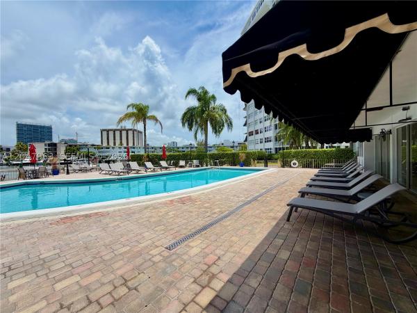 Lake Point Tower & Marina, 100 Golden Isles Dr #901, Hallandale Beach, Florida 33009, image 1