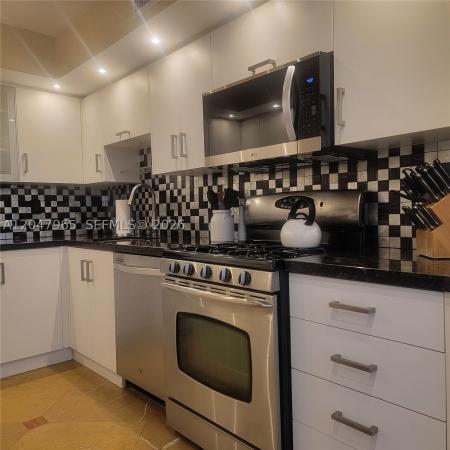 Parker Plaza Estates, 2030 S Ocean Dr #1718, Hallandale Beach, Florida 33009, image 3