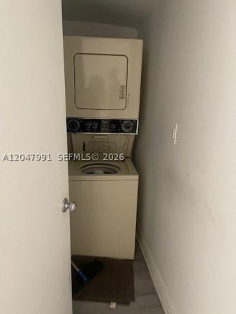 Freshwater, 719 9th St, West Palm Beach, Florida 33401, image 2
