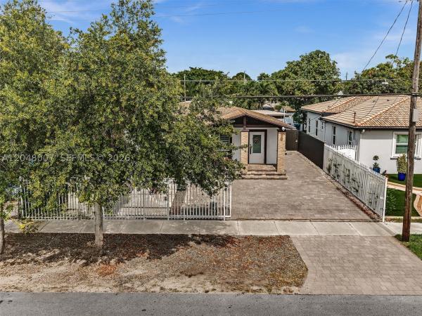 Fairlawn, 310 SW 65th Ave, Miami, Florida 33144, image 2