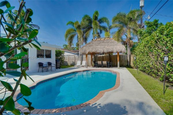 Caliban Ridge, 1660 NE 26th Ave, Pompano Beach, Florida 33062, image 2
