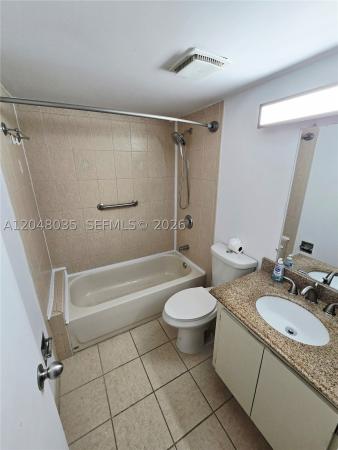 8877 Fontainebleau Blvd #202, Unincorporated Dade County, Florida 33172, image 2