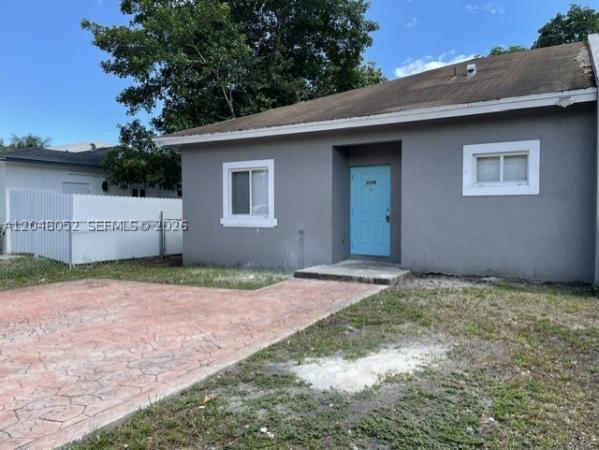 1240 NW 102nd St, Unincorporated Dade County, Florida 33147, image 3