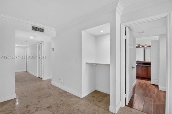 Racquet Club At Bonaventure, 359 Lakeview Dr #102, Weston, Florida 33326, image 1
