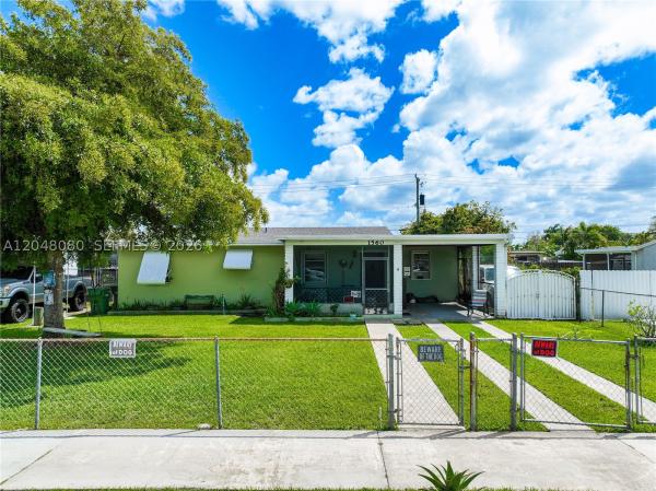 Sky Vista, 1560 NE 12th St, Homestead, Florida 33033, image 2