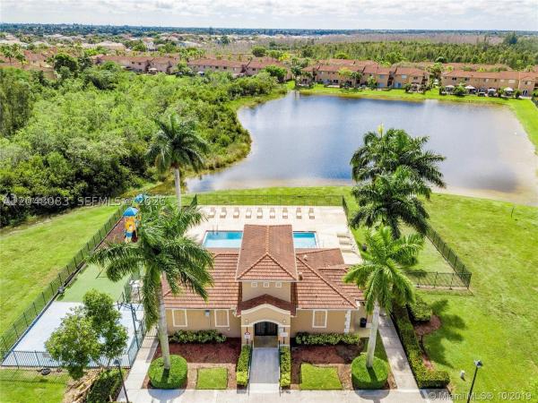 14758 SW 9th Ln, Unincorporated Dade County, Florida 33194, image 1