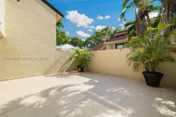 11621 SW 90th St, Unincorporated Dade County, Florida 33176, image 2