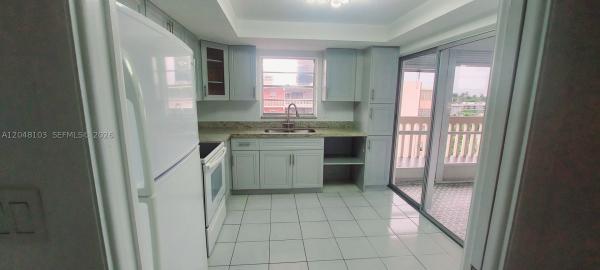 Eldorado Plaza West, 200 NE 12th Ave #3E, Hallandale Beach, Florida 33009, image 3