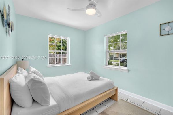 North Hollywood, 261 SW 15th St #1-3, Dania Beach, Florida 33004, image 2