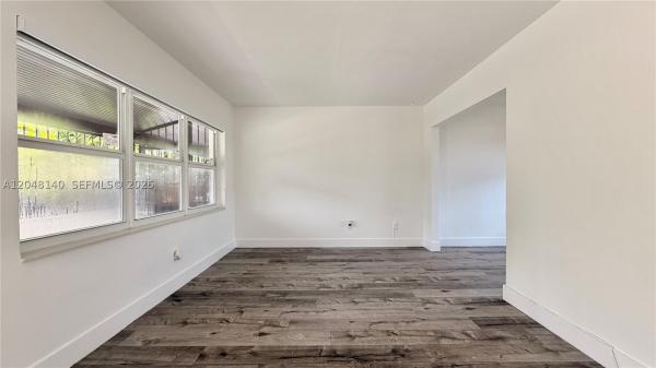 115 NW 118th St, Unincorporated Dade County, Florida 33168, image 3