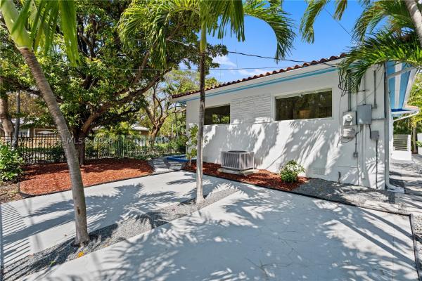 Westmoreland, 1345 SW 14th Ave, Miami, Florida 33145, image 2