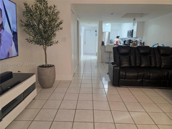 523 W 68th St #5, Hialeah, Florida 33014, image 3