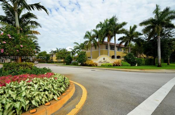 San Remo Townhomes, 6041 SW 19th Pl, North Lauderdale, Florida 33068, image 2