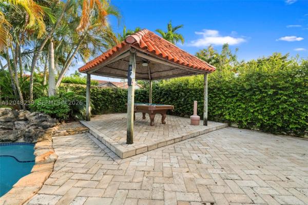 14012 SW 38th Ter, Unincorporated Dade County, Florida 33175, image 1