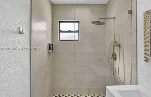 Lawrence Park, 860 NW 17th Ct, Miami, Florida 33125, image 2