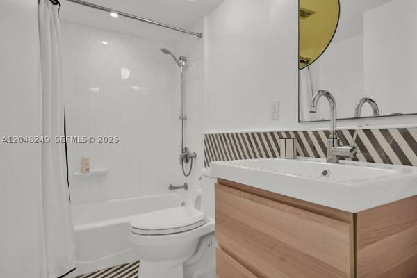 Brickell Place, 1901 Brickell Ave #B1512, Miami, Florida 33129, image 3
