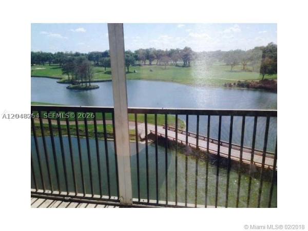 Rolling Hills Golf And Tennis Club, 3001 W Rolling Hills Cir #701, Davie, Florida 33328, image 3