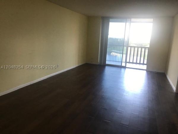 Rolling Hills Golf And Tennis Club, 3001 W Rolling Hills Cir #701, Davie, Florida 33328, image 2