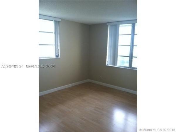 Rolling Hills Golf And Tennis Club, 3001 W Rolling Hills Cir #701, Davie, Florida 33328, image 1
