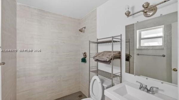 Irons Manor High Pine, 1010 NE 138th St, North Miami, Florida 33161, image 3