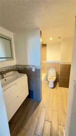 Eastern Shores White House, 3660 NE 166th St #607, North Miami Beach, Florida 33160, image 3
