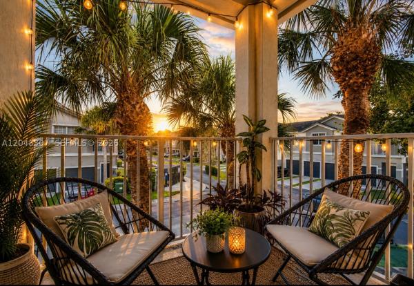 3107 Grandiflora Dr, Greenacres, Florida 33467, image 2