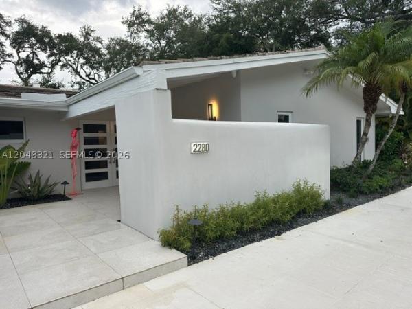2280 NE 201st St, Unincorporated Dade County, Florida 33180, image 1