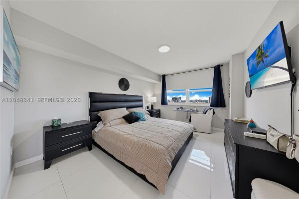 Turnberry On The Green, 19501 W Country Club Dr #2014, Aventura, Florida 33180, image 2