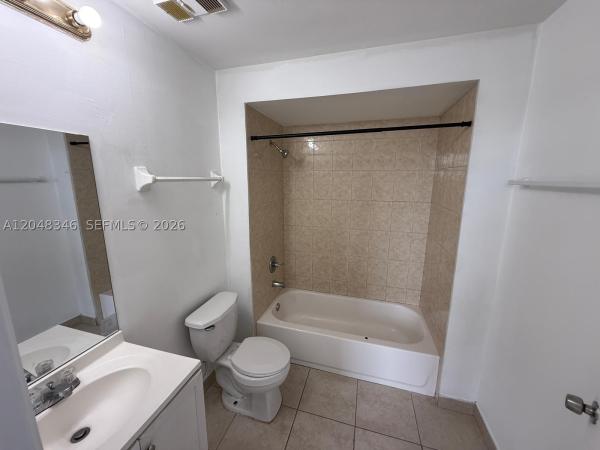 Royal Palms, 7400 W 20th Ave #420, Hialeah, Florida 33016, image 3