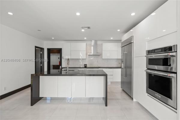 Granada, 519 Alhambra Cir, Coral Gables, Florida 33134, image 3