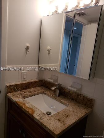 Casa Grande 1 Towers, 104 SW 9th St #304, Miami, Florida 33130, image 1