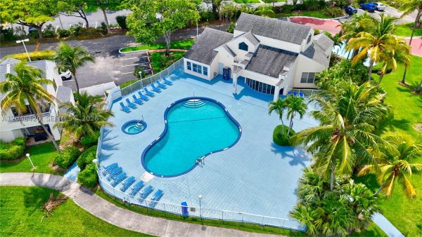 Summer Lake At Three Lakes, 3409 NW 44th St #101, Oakland Park, Florida 33309, image 1