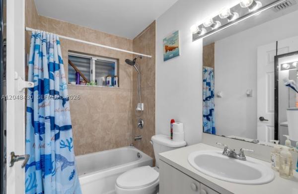 Henry Ford, 751 NW 70th St, Miami, Florida 33150, image 3