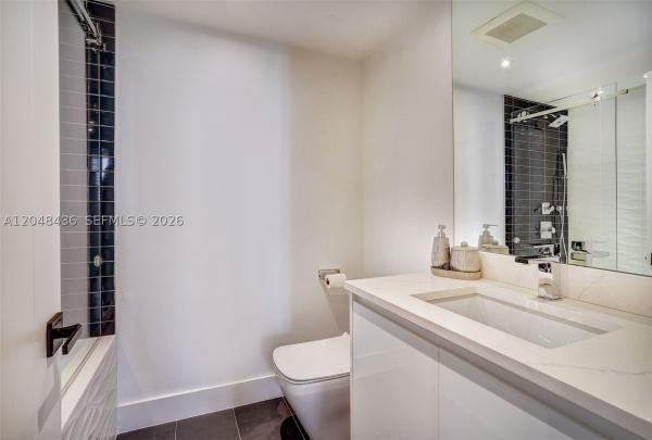 Terraces North Turnberry, 20191 E Country Club Dr #802, Aventura, Florida 33180, image 2