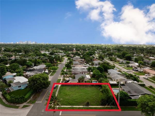 Fairfax Brolliar, 3644 SW 21st St, Fort Lauderdale, Florida 33312, image 3