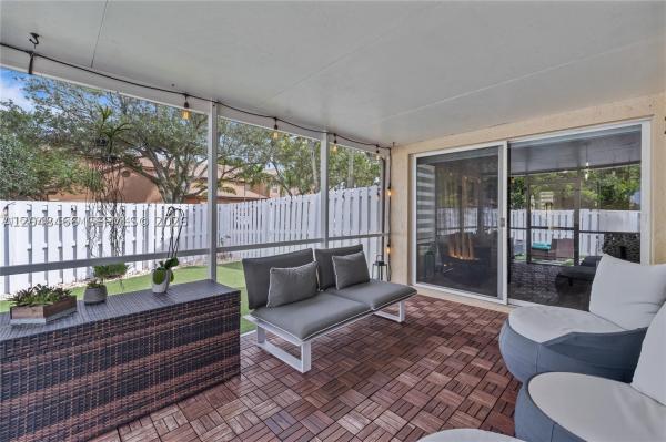 San Sebastian, 1356 Presidio Dr, Weston, Florida 33327, image 2