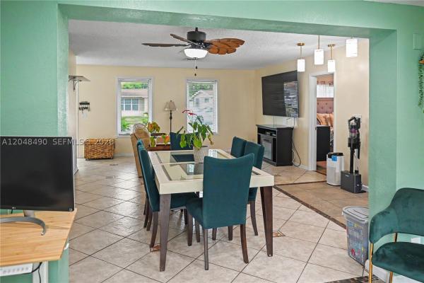 Boulevard Heights, 301 SW 65th Ave, Pembroke Pines, Florida 33023, image 1