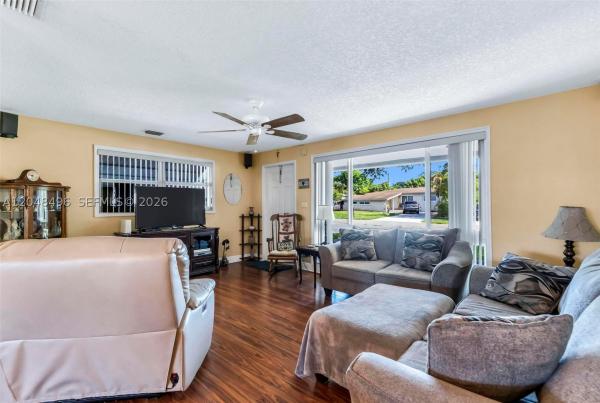 Hollywood Pines, 6500 Fletcher St, Hollywood, Florida 33023, image 3